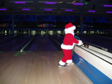 Mini Santa showing off his skills.